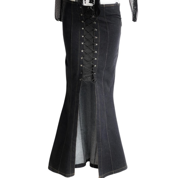 Grunge Japan denim skirt - Picture 2 of 5